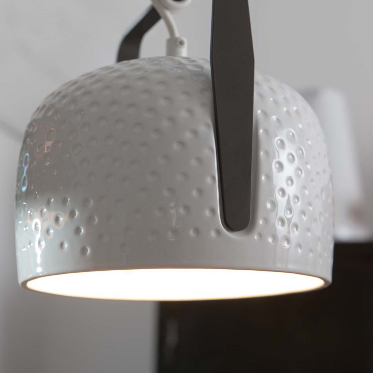 Karman Bag White Texture Suspension