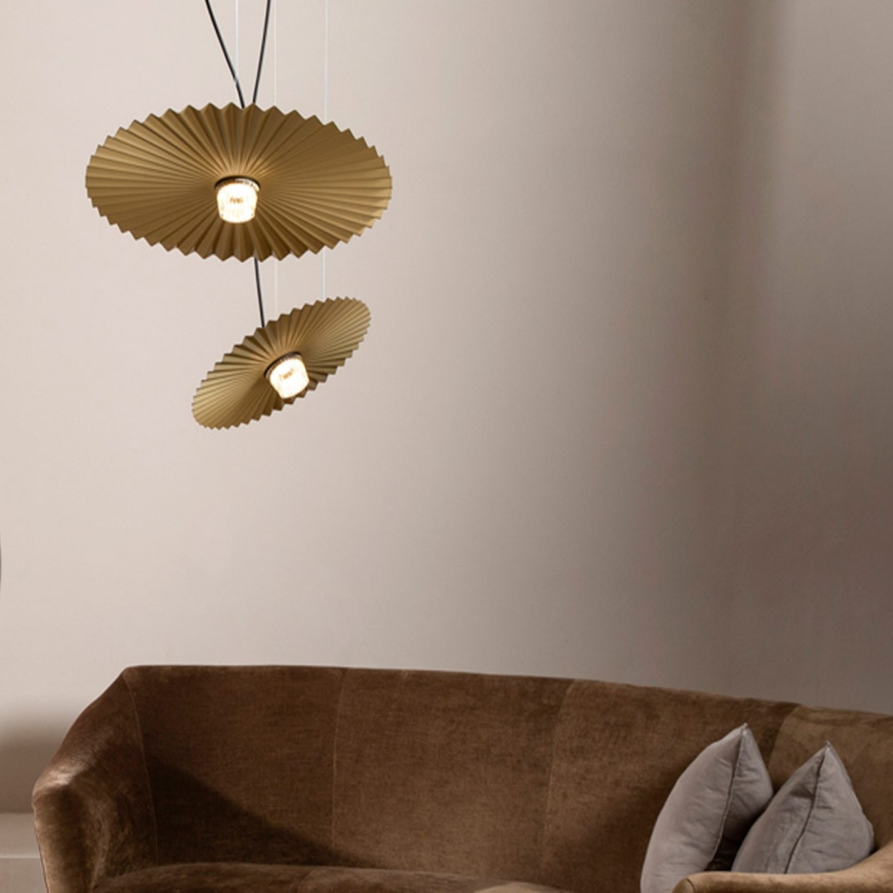 Karman Gonzaga Suspensions