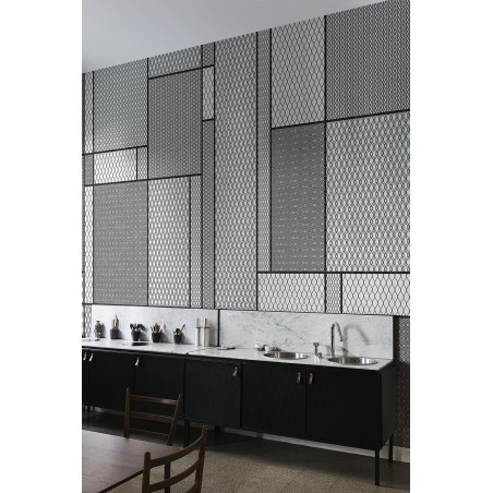 LondonArt INTRIGUE 03 Collection 18